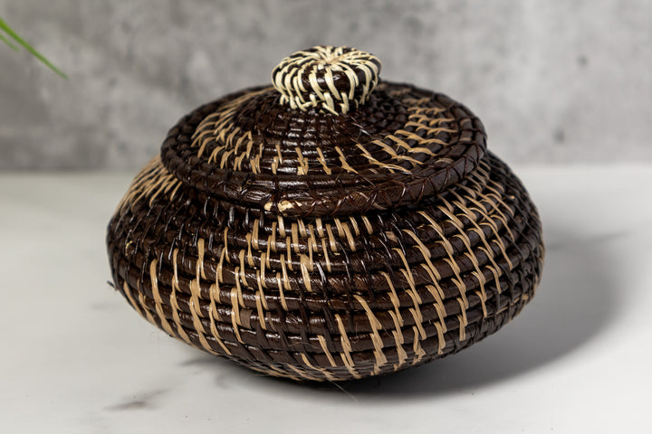 Small Black And Mauve Rainforest Basket With Top