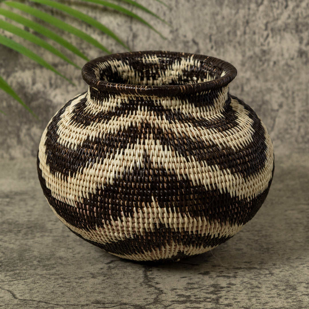 Black And White Swirling Ocean Waves Jungle Rainforest Basket