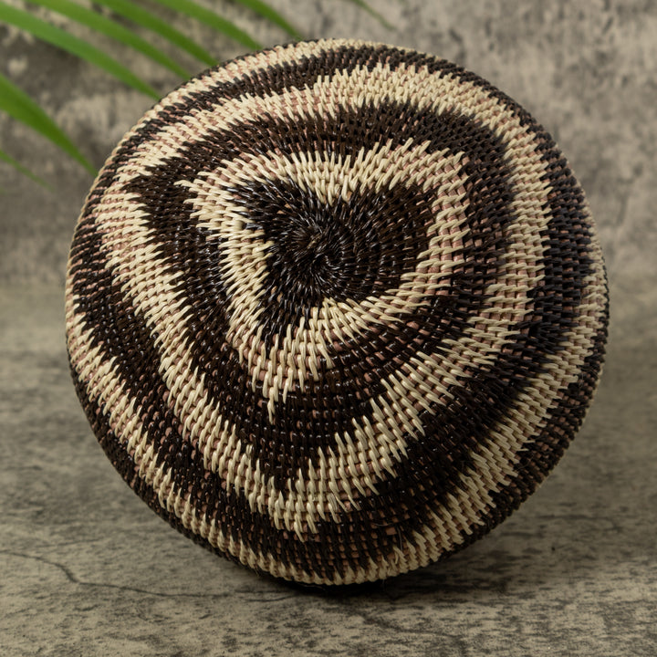 Black And White Swirling Ocean Waves Jungle Rainforest Basket