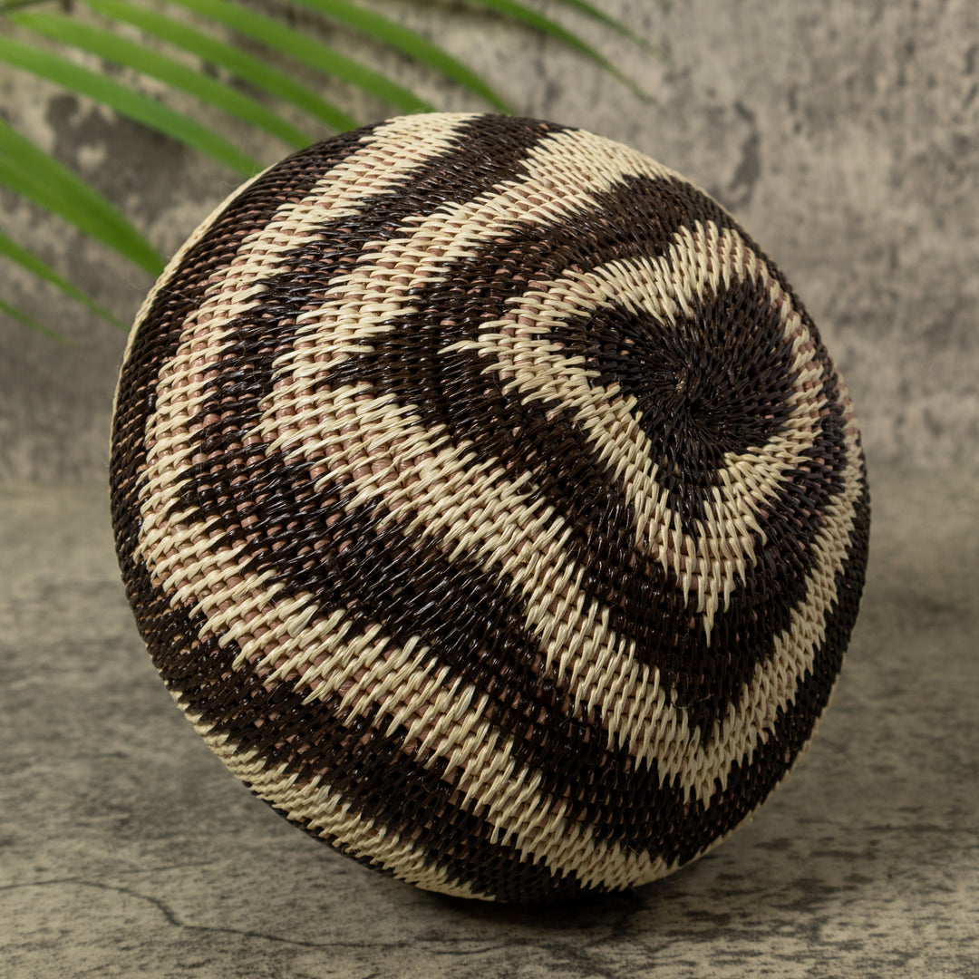 Black And White Swirling Ocean Waves Jungle Rainforest Basket