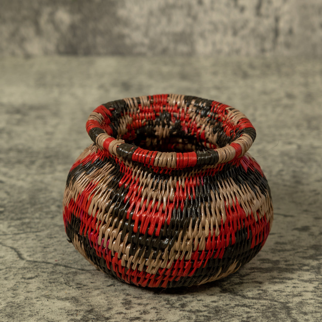 Small Angry Waves Rainforest Basket
