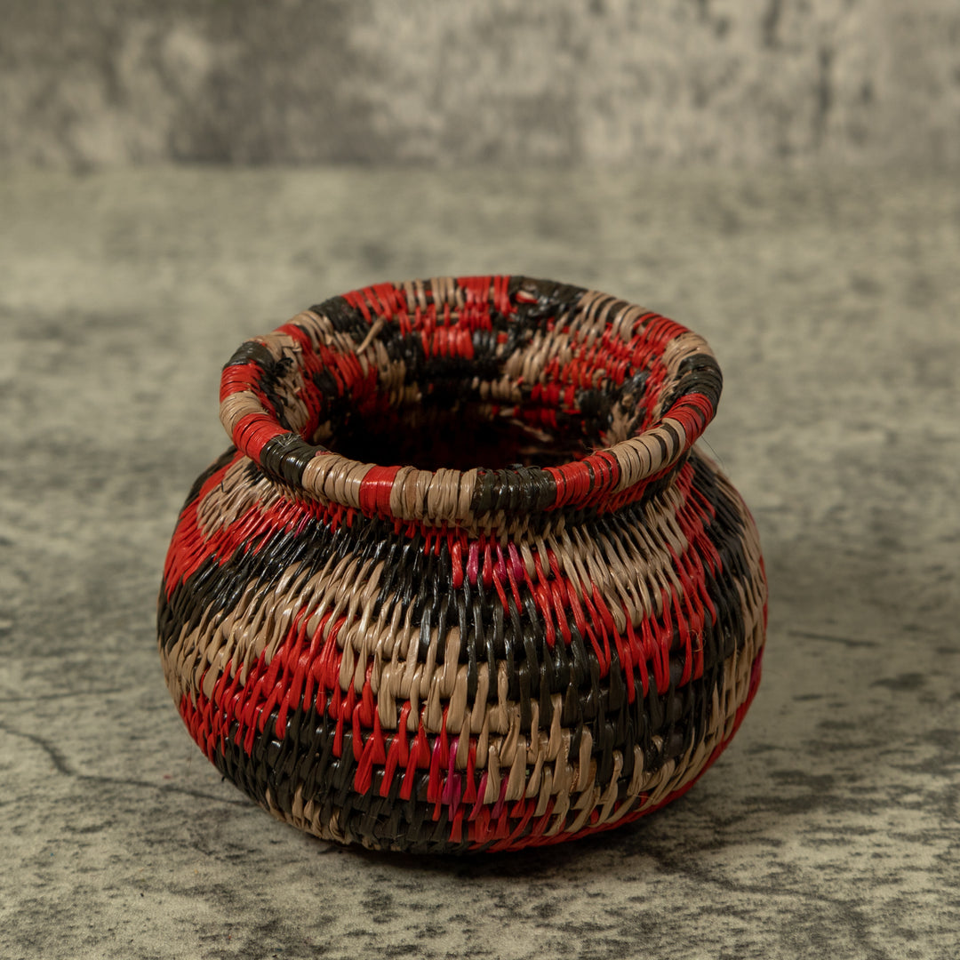 Small Angry Waves Rainforest Basket