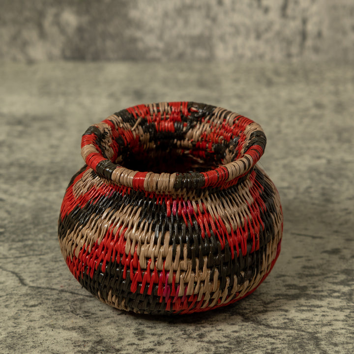 Small Angry Waves Rainforest Basket