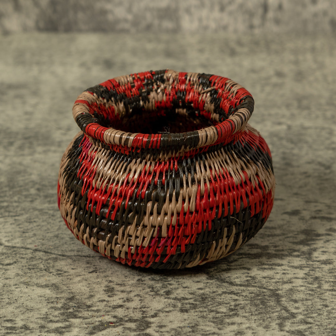 Small Angry Waves Rainforest Basket