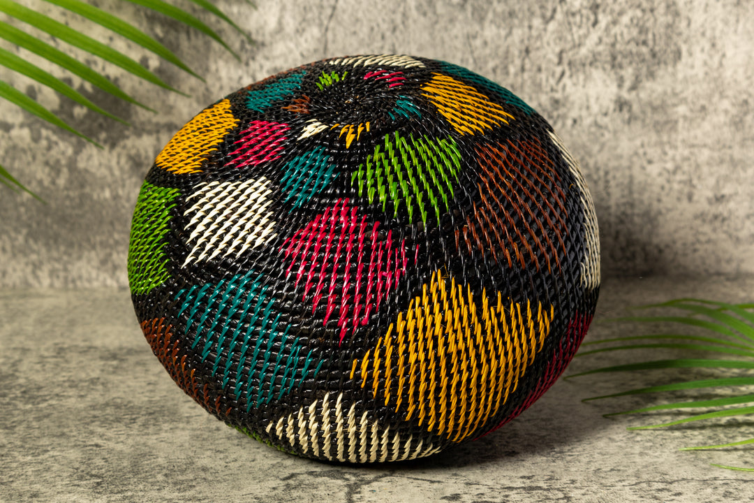 Rainbow Colors Fish Net Woven Basket With Top