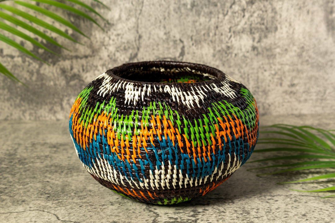 Coastal Waves Woven Basket With Top
