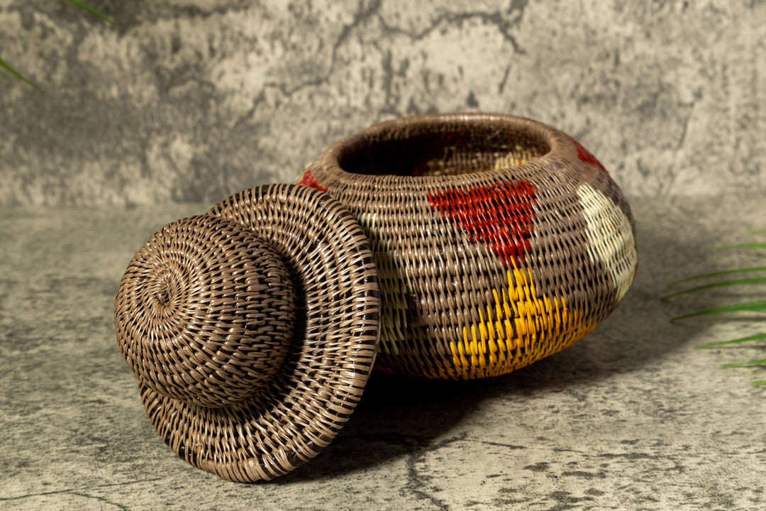 Brown Rainforest Impressions Woven Basket With Top