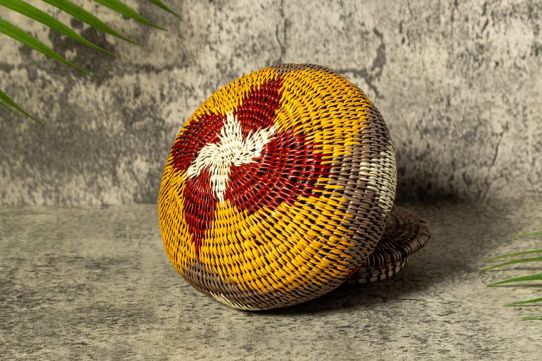 Brown Rainforest Impressions Woven Basket With Top