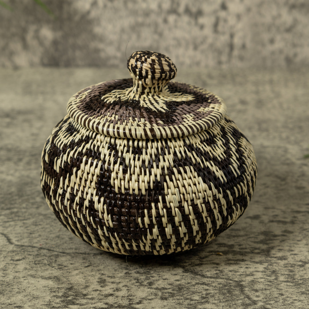 Black And White Rainforest Basket With Top