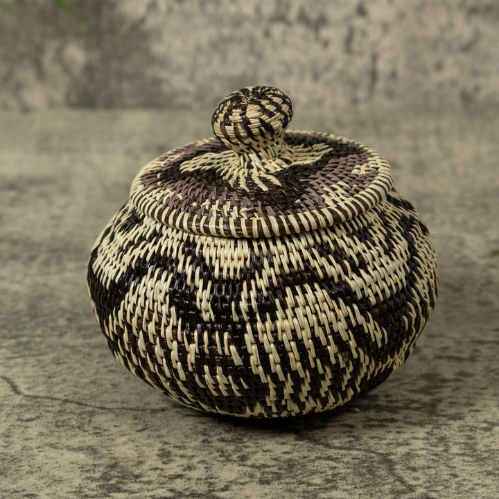 Black And White Rainforest Basket With Top
