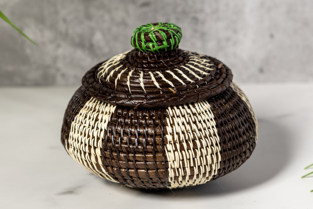 Black And White Rainforest Basket With Top