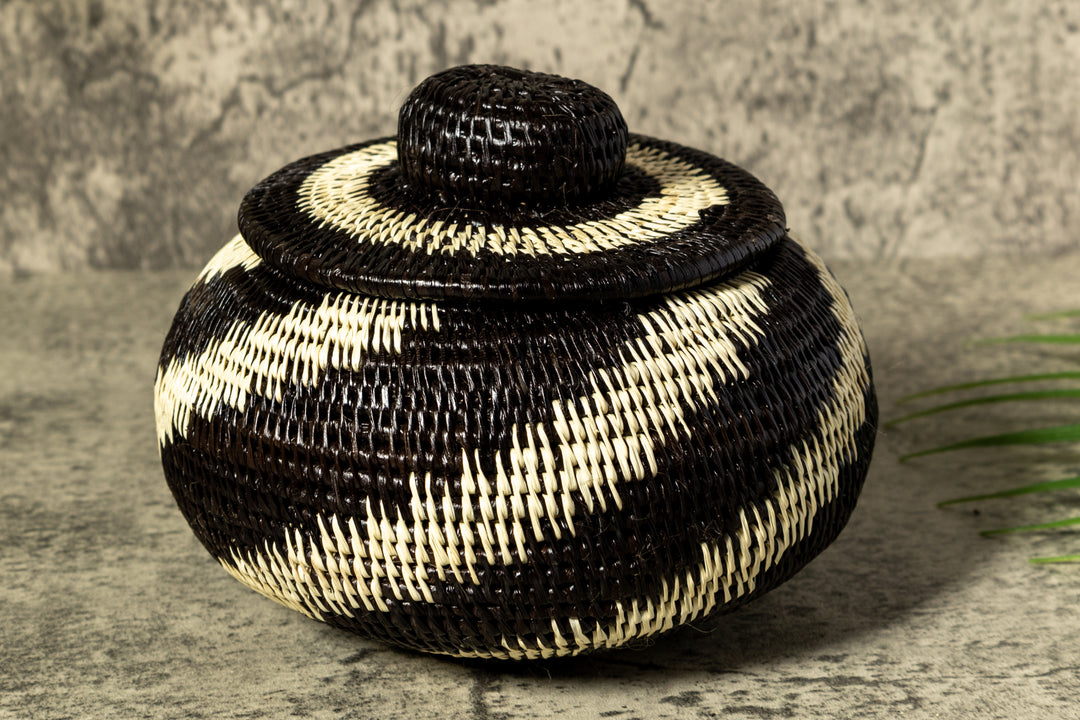 Night Swirl Woven Basket With Top