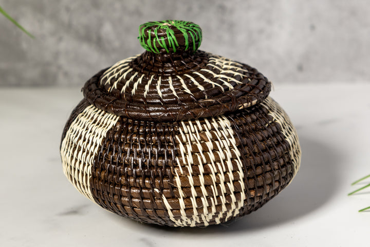 Black And White Rainforest Basket With Top