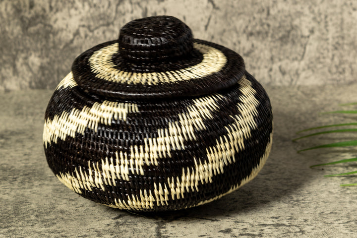 Night Swirl Woven Basket With Top