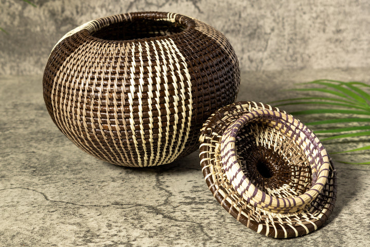 Brown And White Jungle Essence Woven Basket With Top