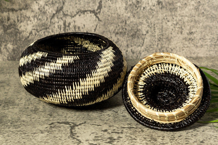 Night Swirl Woven Basket With Top