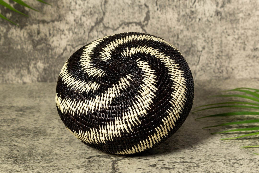 Night Swirl Woven Basket With Top