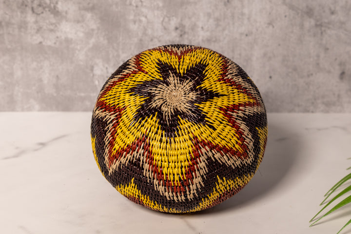 Angry Waves Woven Basket With Top