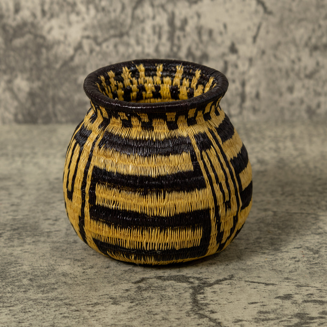 Black And Gold Exquisite Rainforest Basket