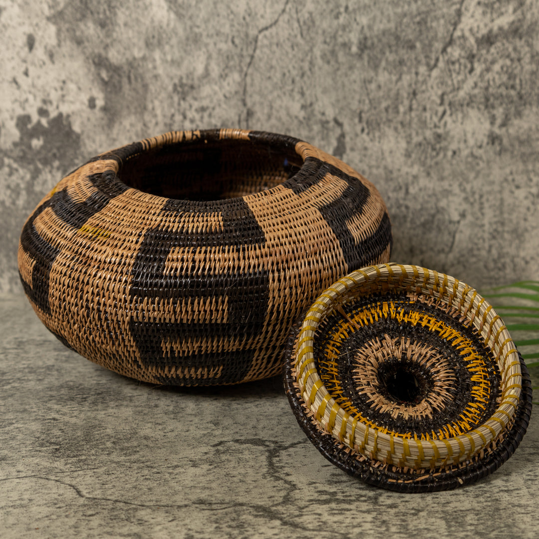 Black And Brown Snake Rainforest Basket With Top
