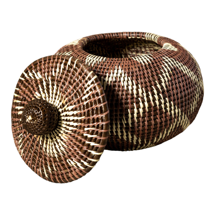 Brown Fish Net Woven Basket With Top