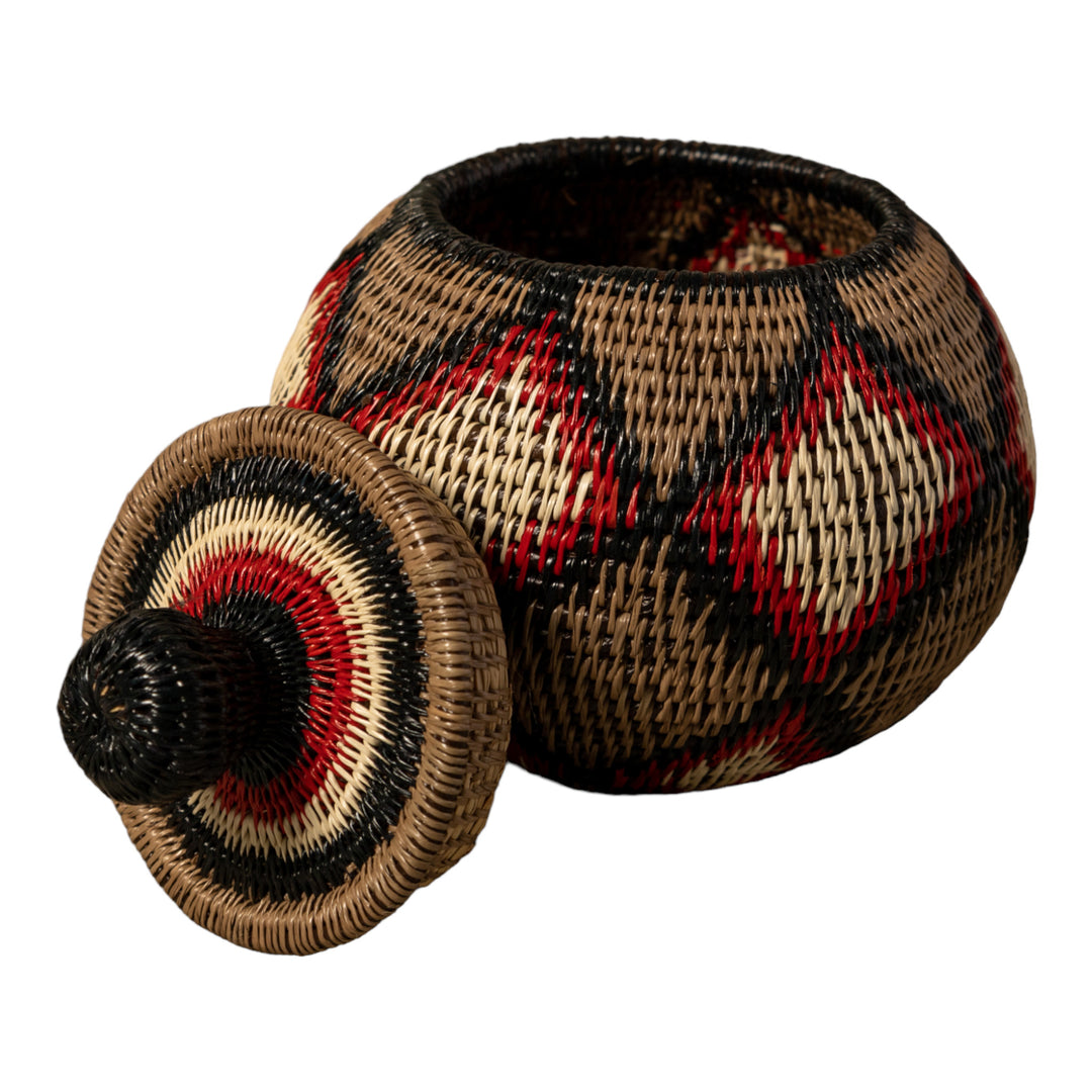 Diamond Design Rainforest Basket With Top