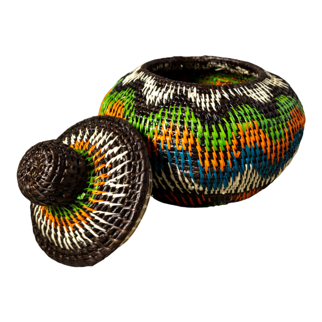 Coastal Waves Woven Basket With Top