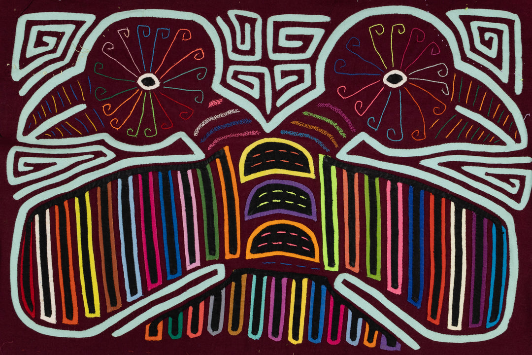 Enchanting Art of Molas: Panama's Textile Treasures