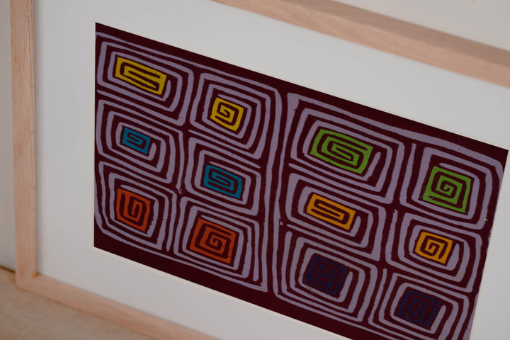 Traditional Burgundy And Gray Hollywood Squares Mola