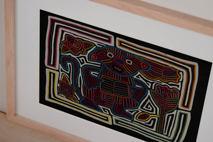 Traditional Black White And Red Smoky The Bear Mola