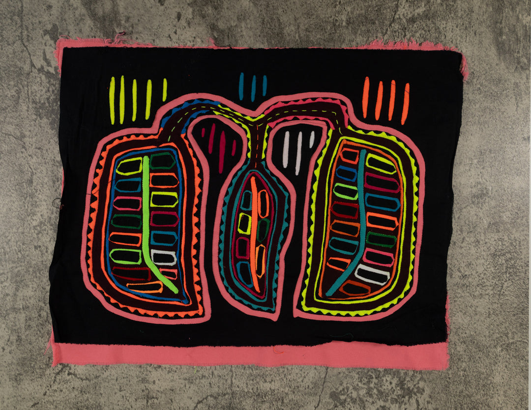 Black And Pink Peanuts On The Bush Mola