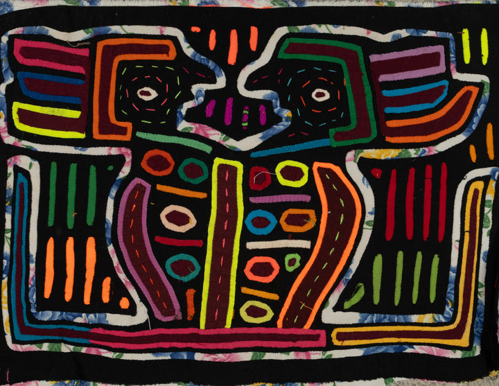 Traditional Multi-Color Debate Mola