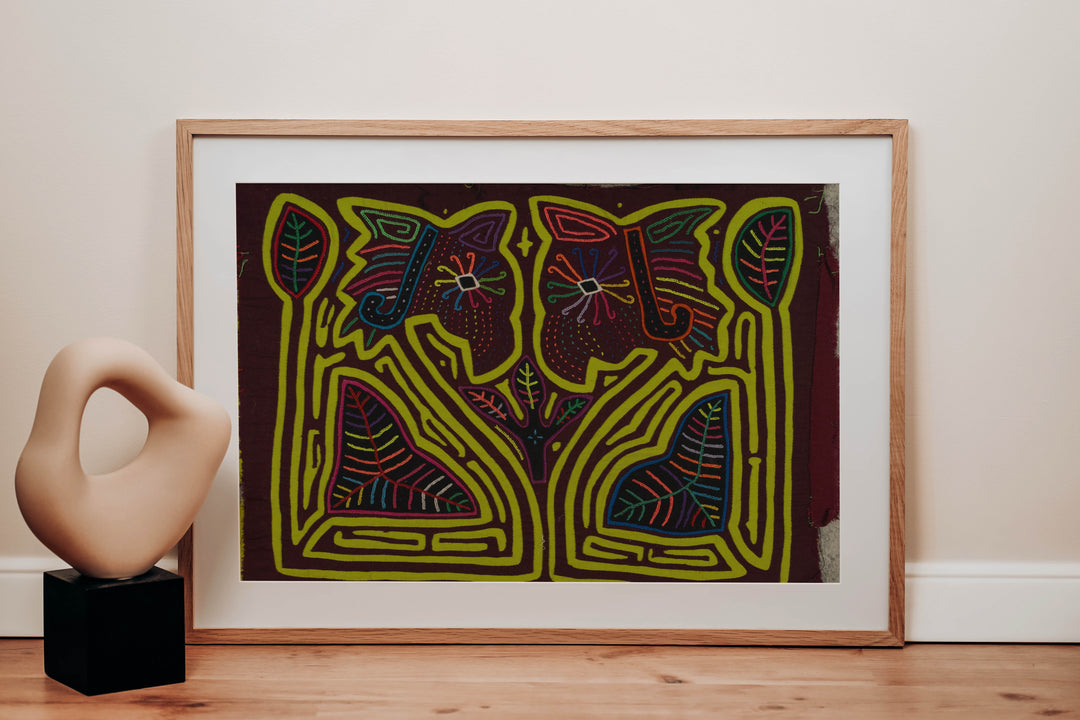 Traditional Burgundy And Chartruce King And Queen of The Jungle Mola