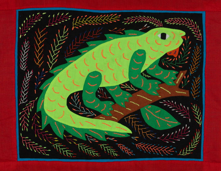 Green Iguana Mola