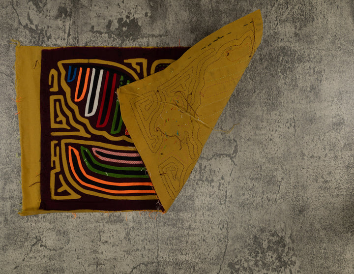Classic Multi-Color Fish Hawk Mola