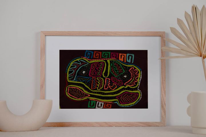 Rainbow Colors Jungle Parrot Bird Mola