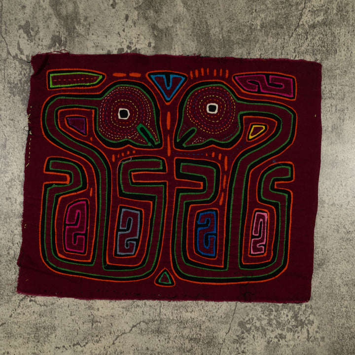 Traditional Burgundy and Green Talking Head Mola