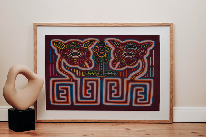 Traditional Burgundy And White Jungle Critters Mola
