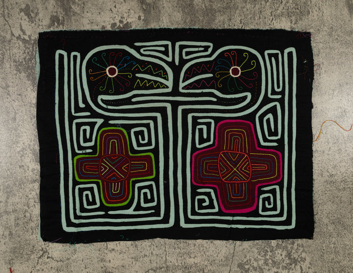 Traditional Black And Blue Talking Heads Mola