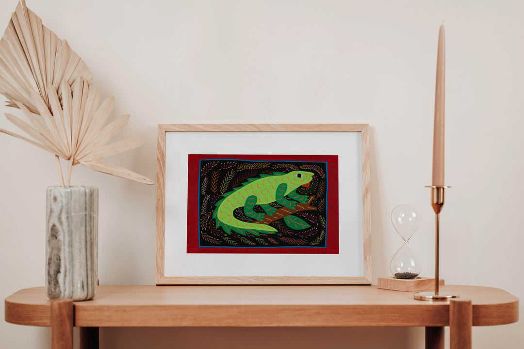 Green Iguana Mola