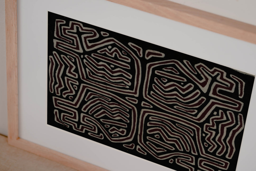 Black White And Maroon Classic Design Mola