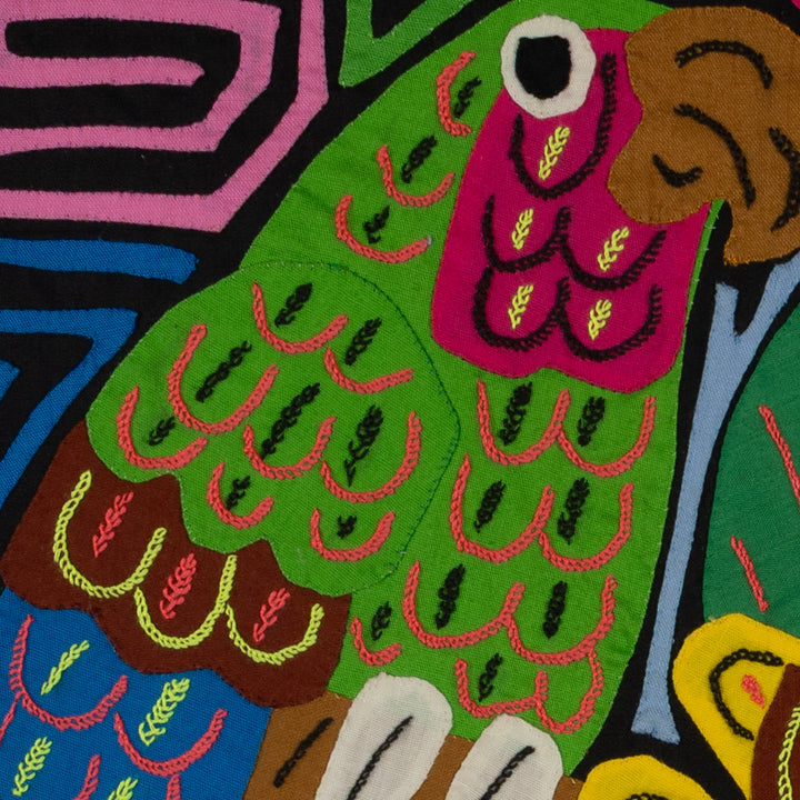 Tropical Parrots Facing Each Other Mola