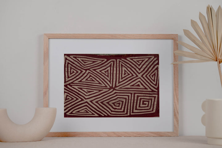 Vintage Burgundy And Silver Classic Design Mola