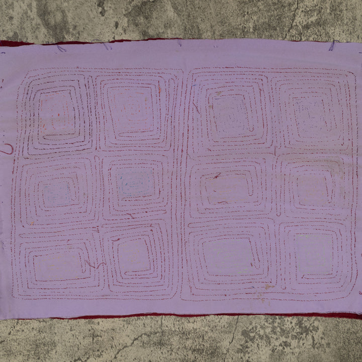 Traditional Burgundy And Gray Hollywood Squares Mola