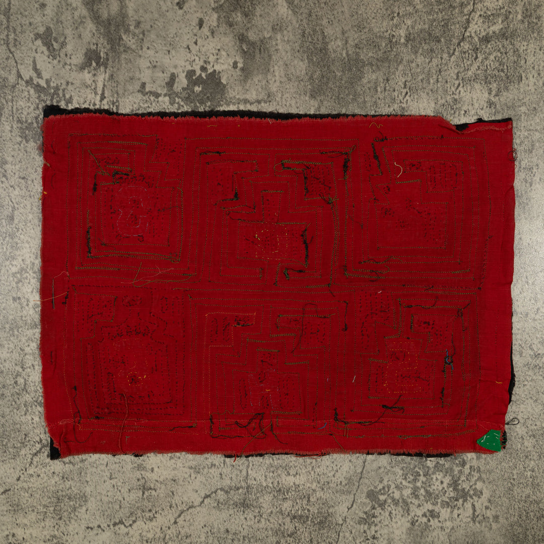 Traditional Black And Red Classic Design Mola