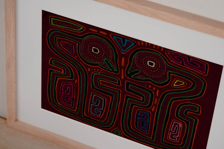 Traditional Burgundy and Green Talking Head Mola