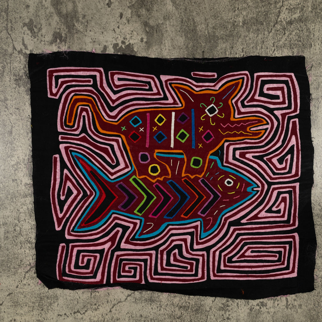 Traditional Multi-Color Master Fisherman Mola