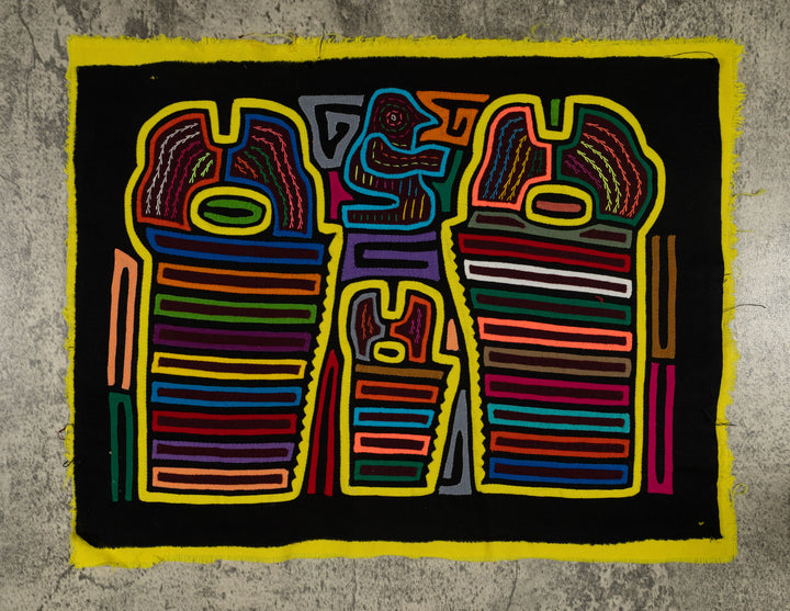 Traditional Black And Yellow Carpenter Wood Saw Mola