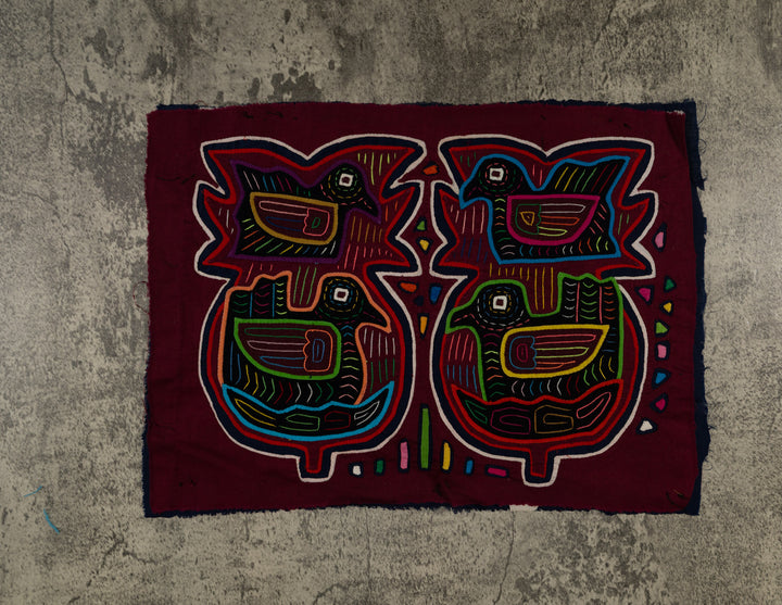 Burgundy And White Covey Of Birds Mola