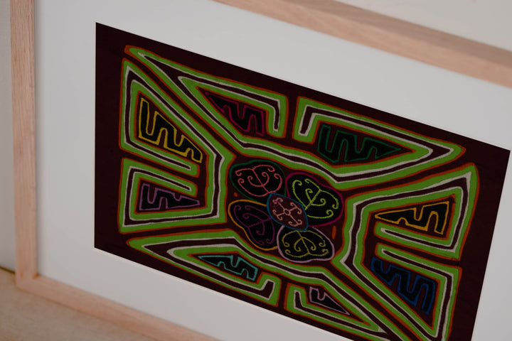 Classic Maroon And Green Floral Flower Mola
